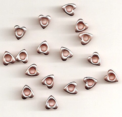 20 Metallic Blush Pink Heart Eyelets