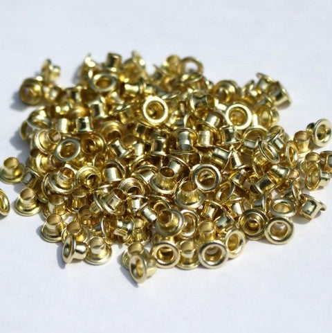 20 Gold Eyelets (3/16 size)