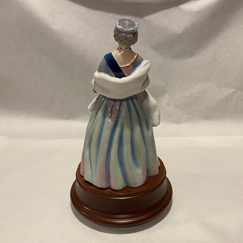 Royal Doulton Queen Mother's 90th Birthday HN3189 Figurine